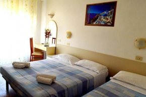 Room in Guest room - New Hotel Cirene Triple Room Comfort with breakfast